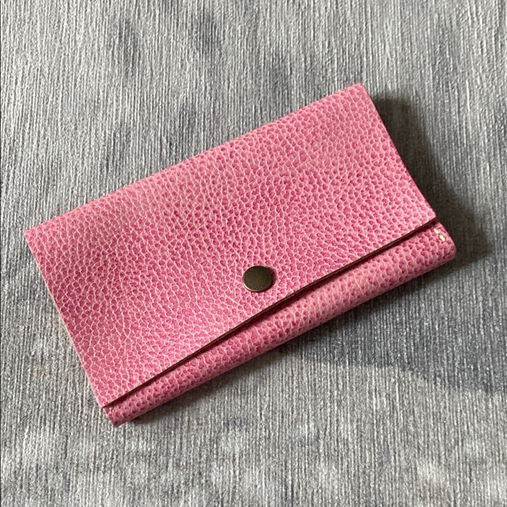 🔥CLOSEOUT🔥Portland Leather Goods Pink Pebbled leather Wallet